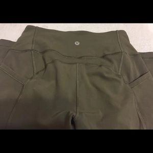 Lululemon ATRP leggings